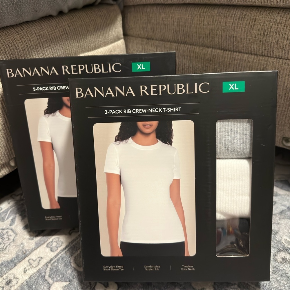 Banana Republic New in Box Women's 3 Pack Rib Crew-Neck T-Shirt Set Size XL